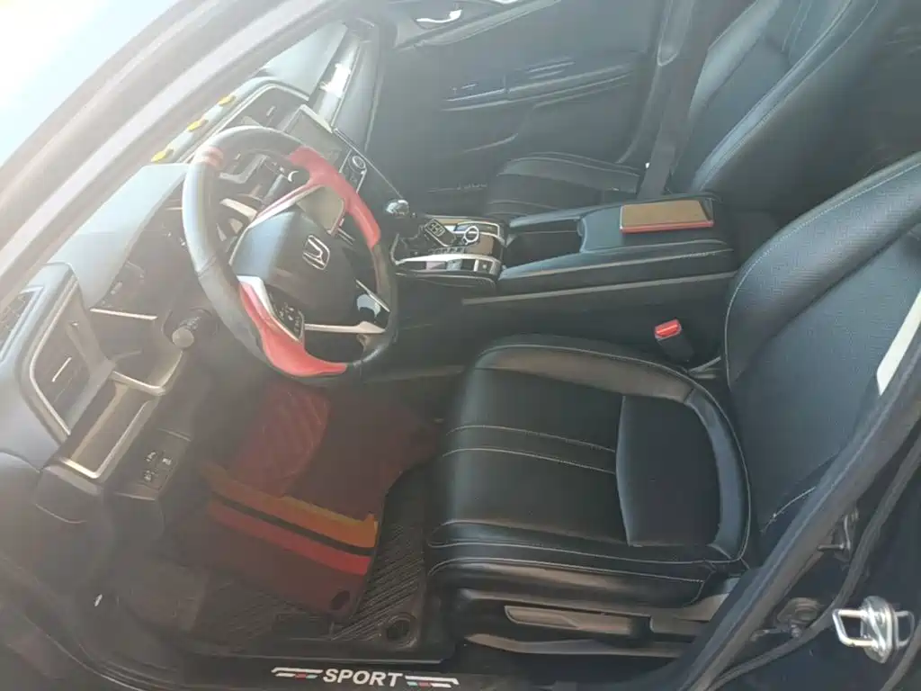 Honda Civic — миниатюра 15