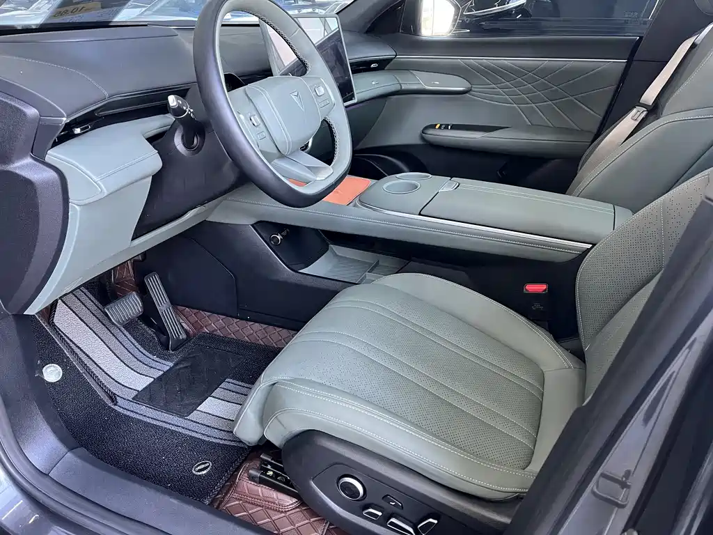 Changan Deepal DARK BLUE S07