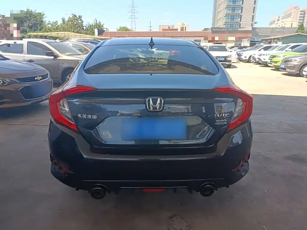 Honda Civic — миниатюра 6