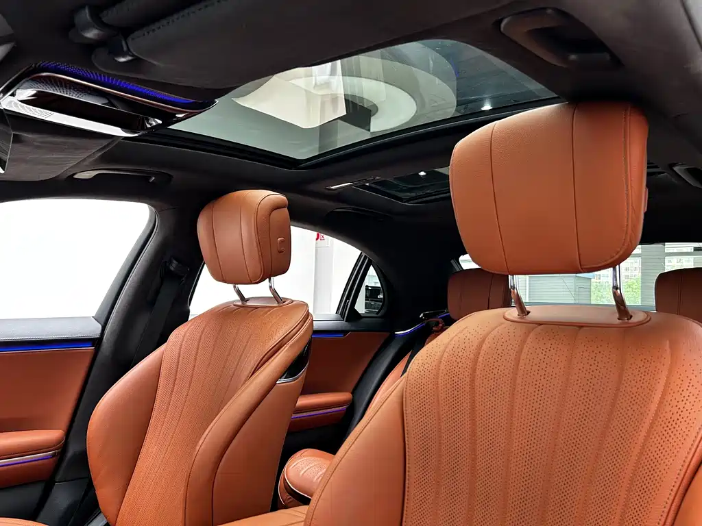 Mercedes-Benz S-Class — миниатюра 12