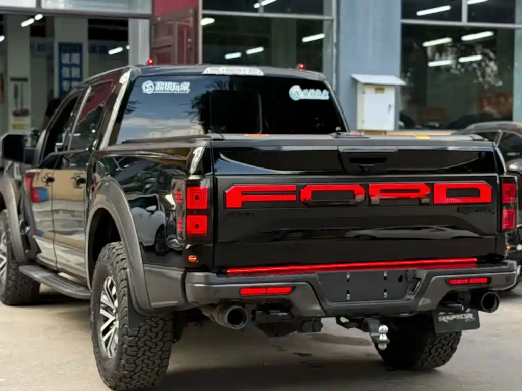 Ford F-150 Raptor — миниатюра 5