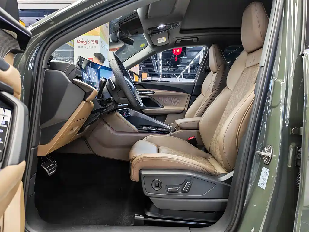 Audi Q5L — миниатюра 4