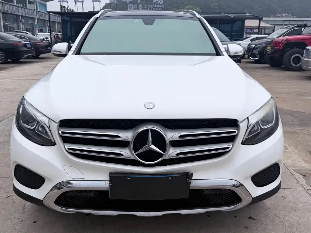 Mercedes-Benz GLC 2016 GLC 260 4MATIC