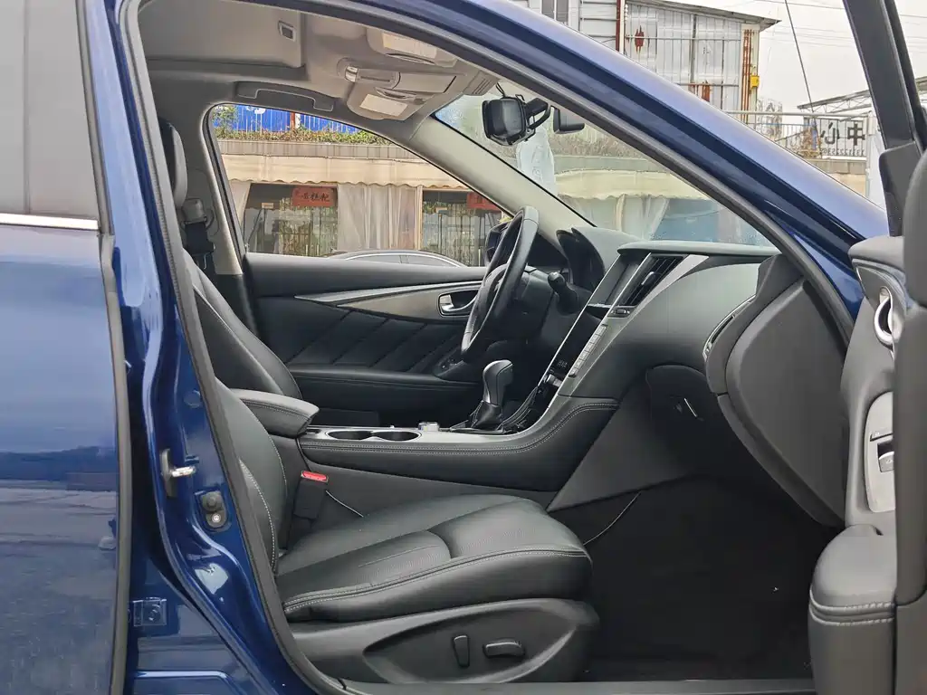 Infiniti Q50L — миниатюра 10
