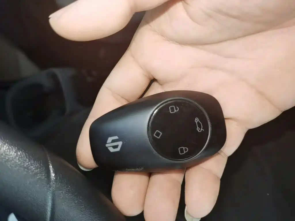 Leapmotor Leapmotor T03 — миниатюра 9