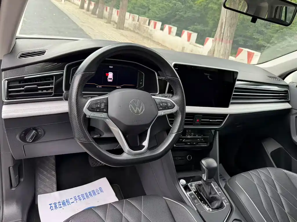 Volkswagen Tiguan L — миниатюра 10