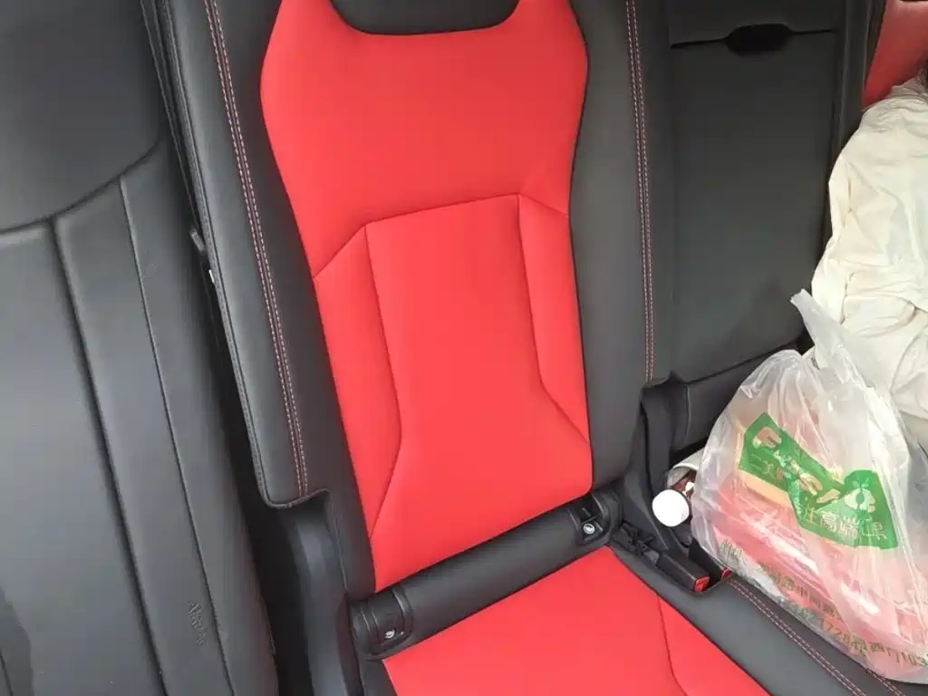 Lamborghini Urus — миниатюра 12