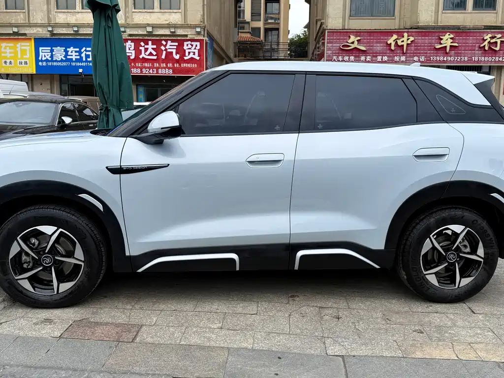 BYD Yuan UP — миниатюра 7
