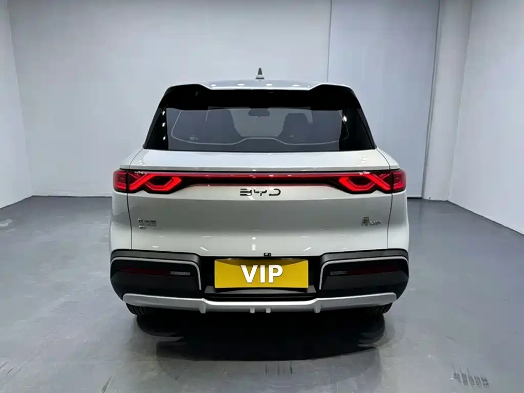 BYD Yuan UP — миниатюра 3