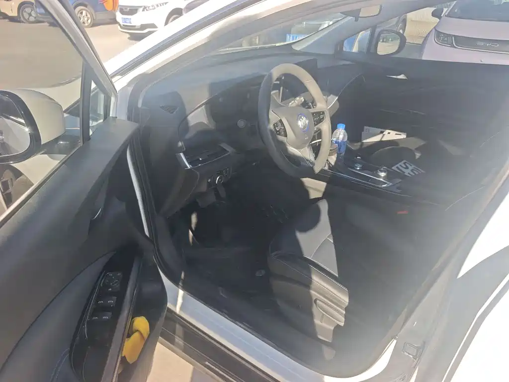 BUICK SLIGHTLY BLUE 6