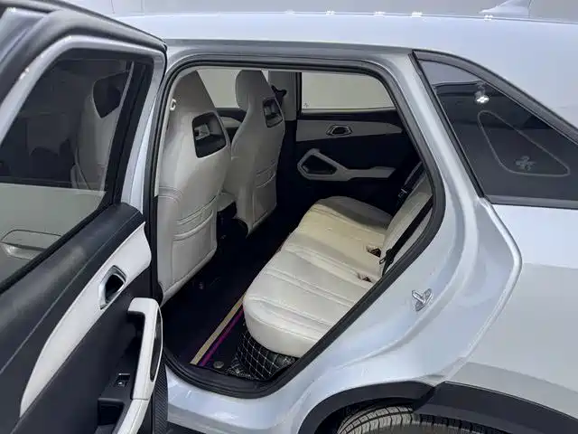 BYD Yuan UP — миниатюра 12