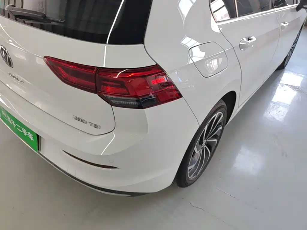 Volkswagen Golf — миниатюра 8