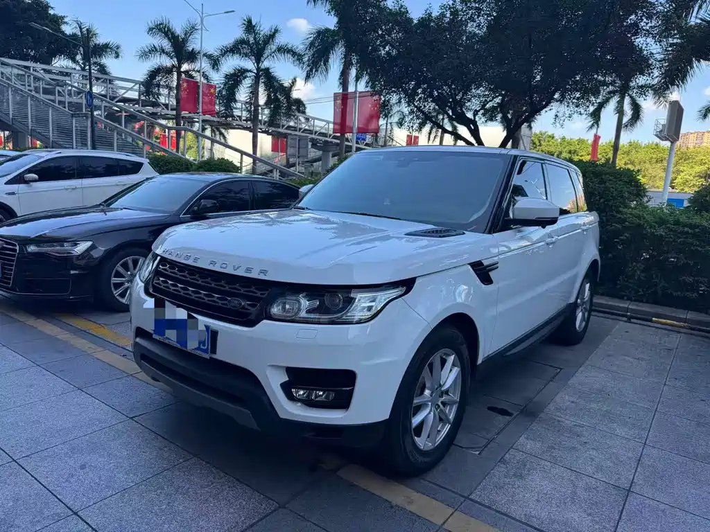 Land Rover Sport