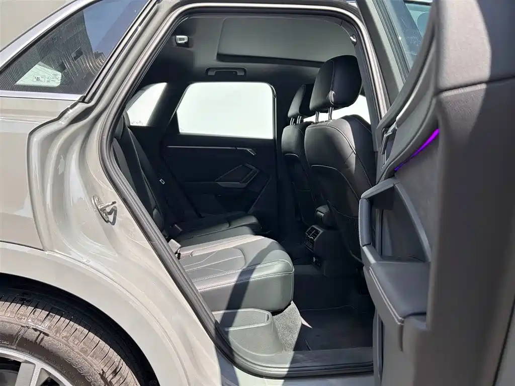 Audi Q3 — миниатюра 13