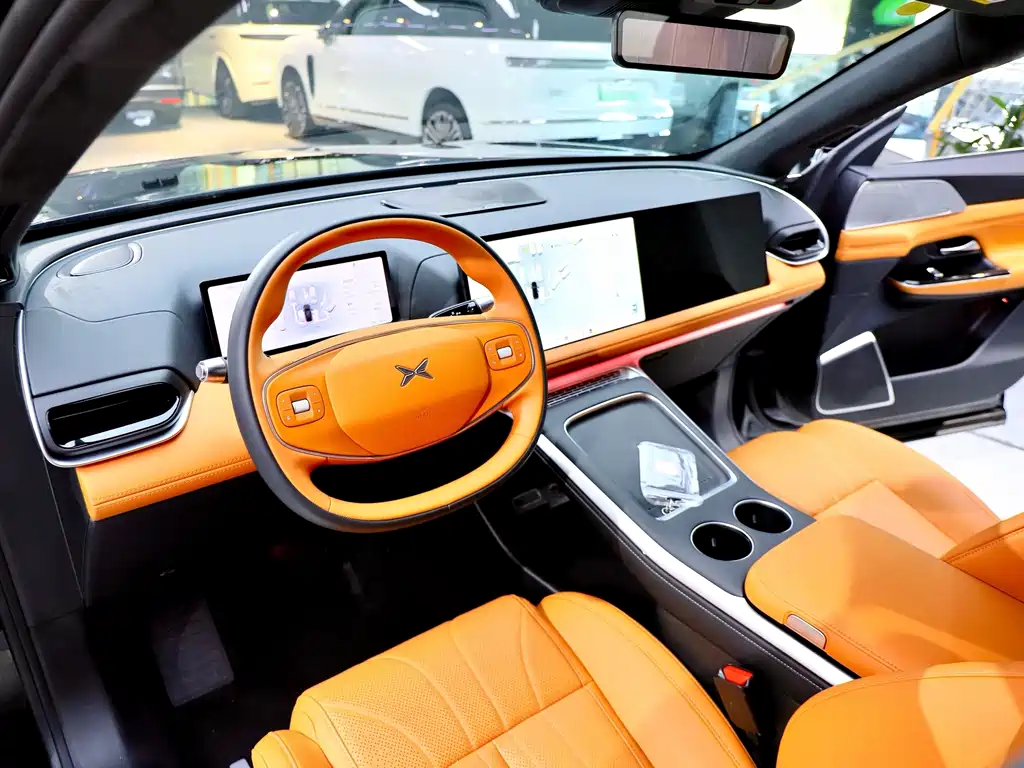 XPeng G9 — миниатюра 10