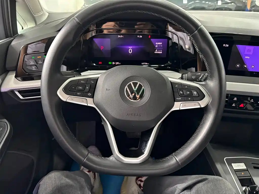 Volkswagen Golf — миниатюра 8
