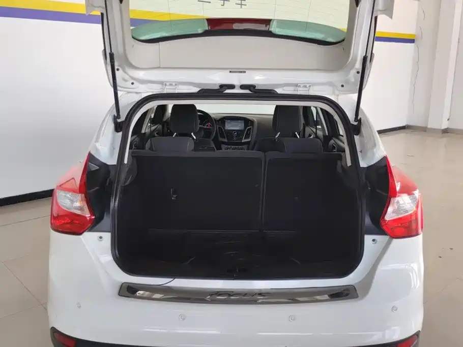 Ford Focus — миниатюра 4