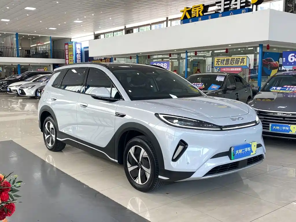 BYD Sealion 05 EV — миниатюра 3