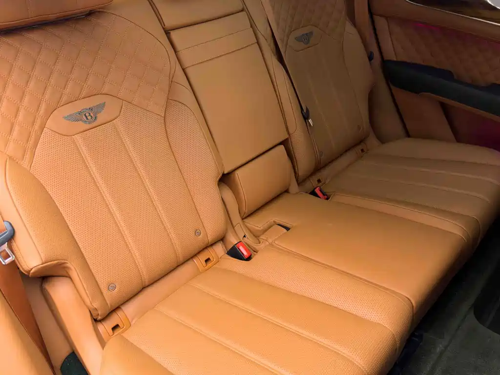 Bentley Bentayga — миниатюра 30