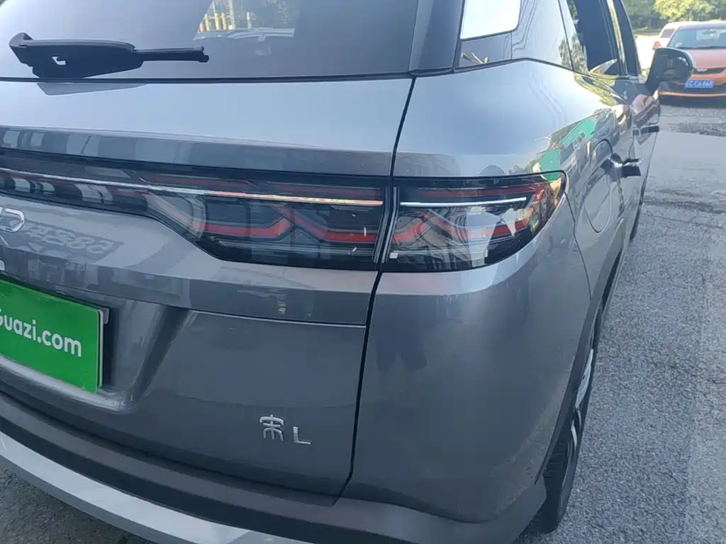 BYD L DM-i — миниатюра 8