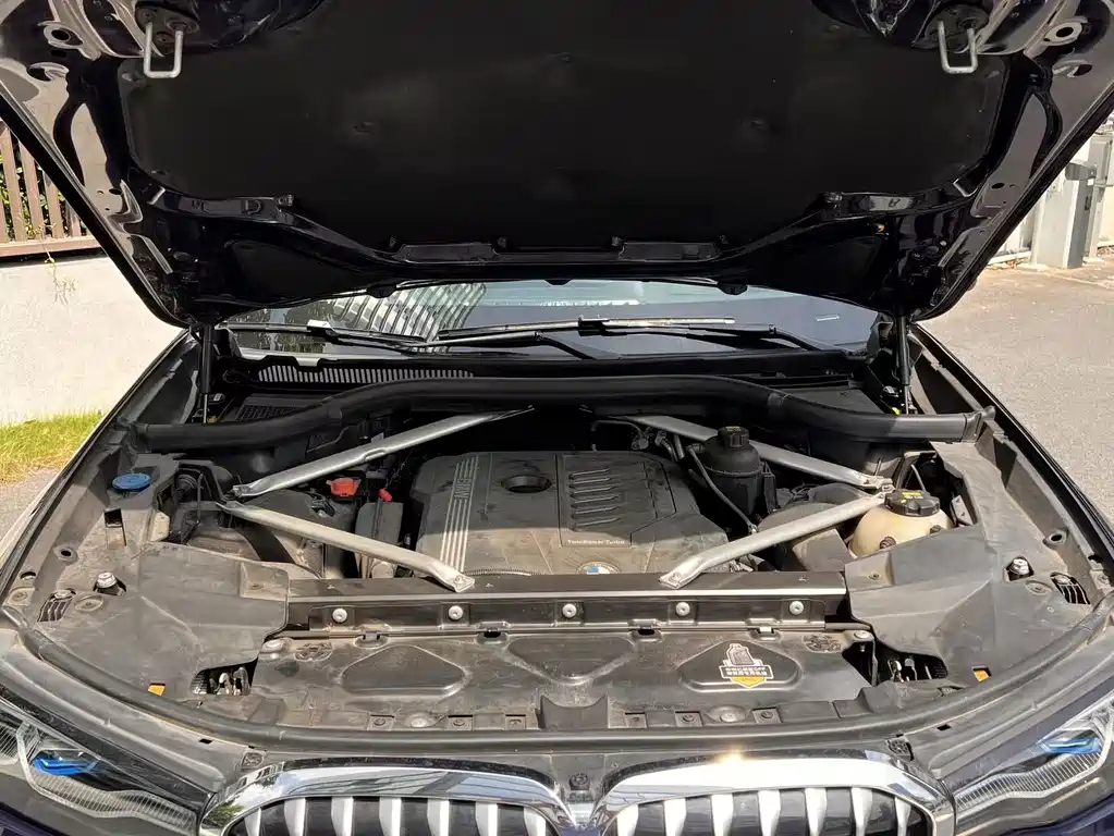 BMW X7 — миниатюра 7