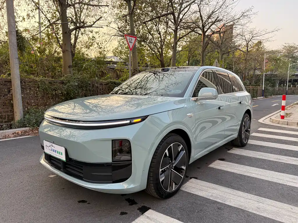 Li Auto IDEAL L6