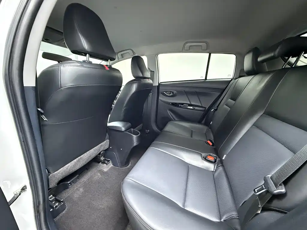 TOYOTA YARIS L ZHIXUAN