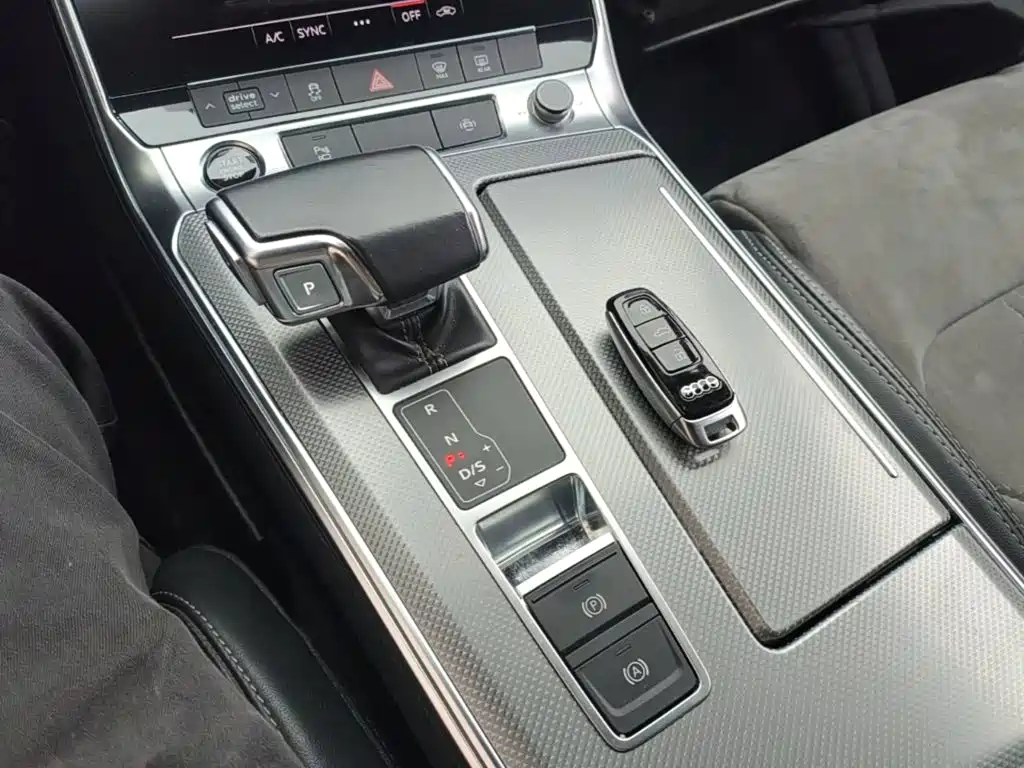 Audi A6L — миниатюра 14