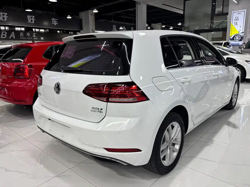 Volkswagen Golf — миниатюра 6