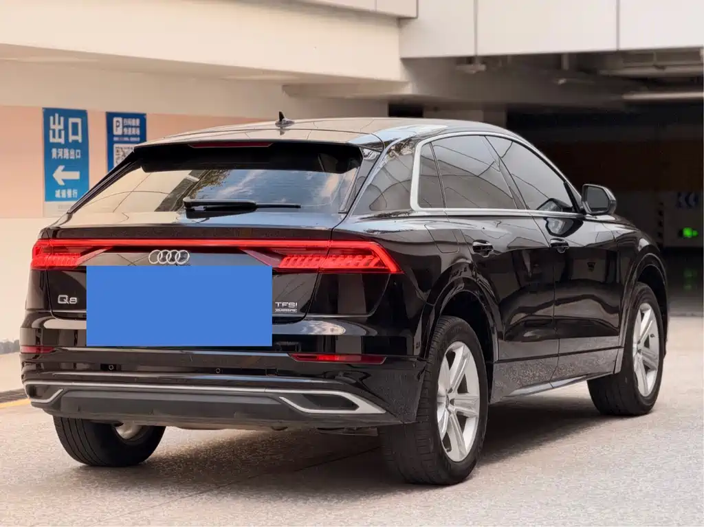 Audi Q8 — миниатюра 9