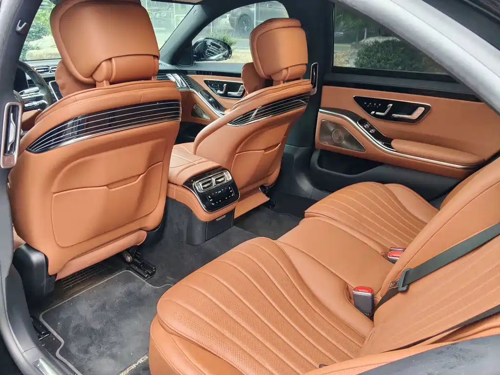 Mercedes-Benz S-Class — миниатюра 6