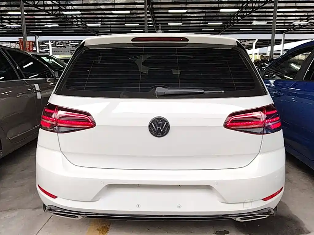 Volkswagen Golf — миниатюра 6