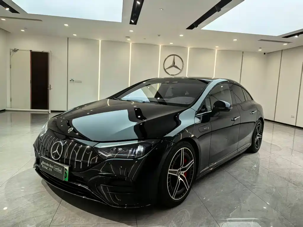 MERCEDES-BENZ EQE AMG