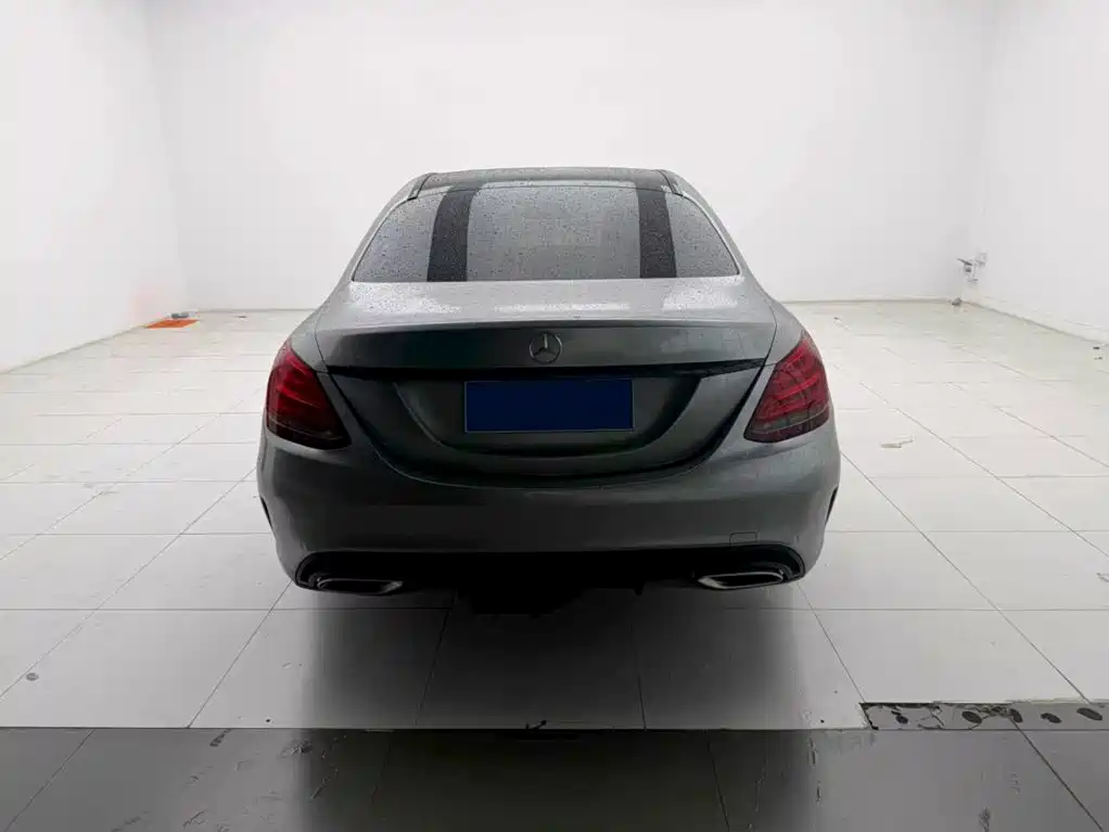 Mercedes-Benz C-Class — миниатюра 8