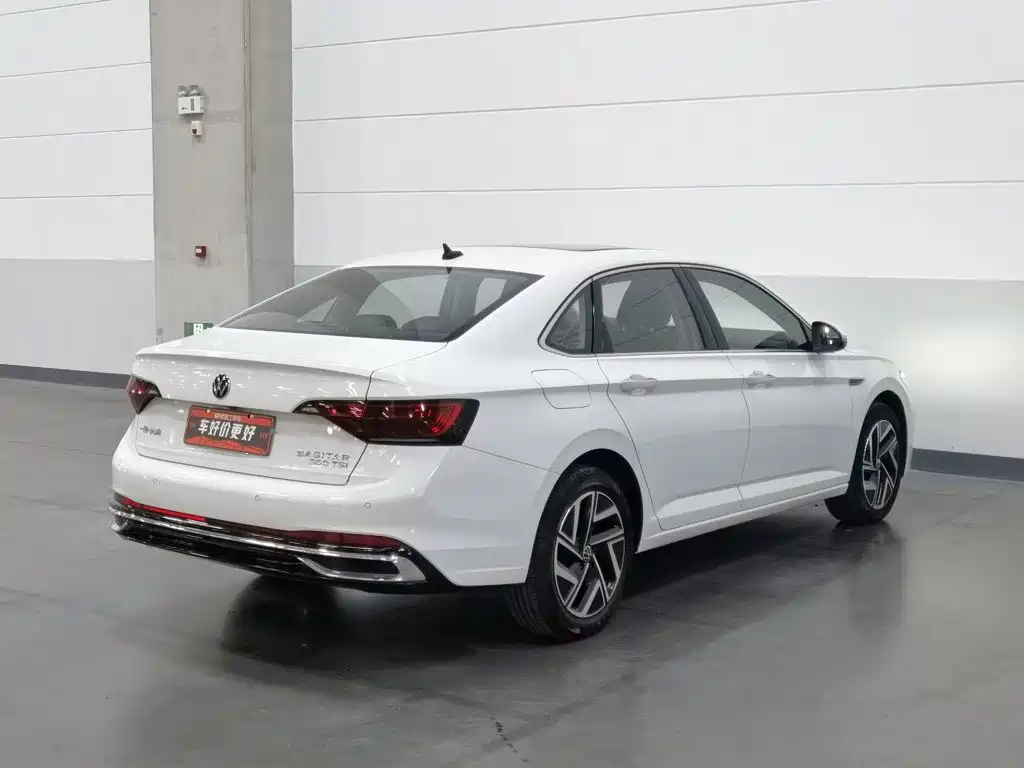 Volkswagen Sagitar — миниатюра 2