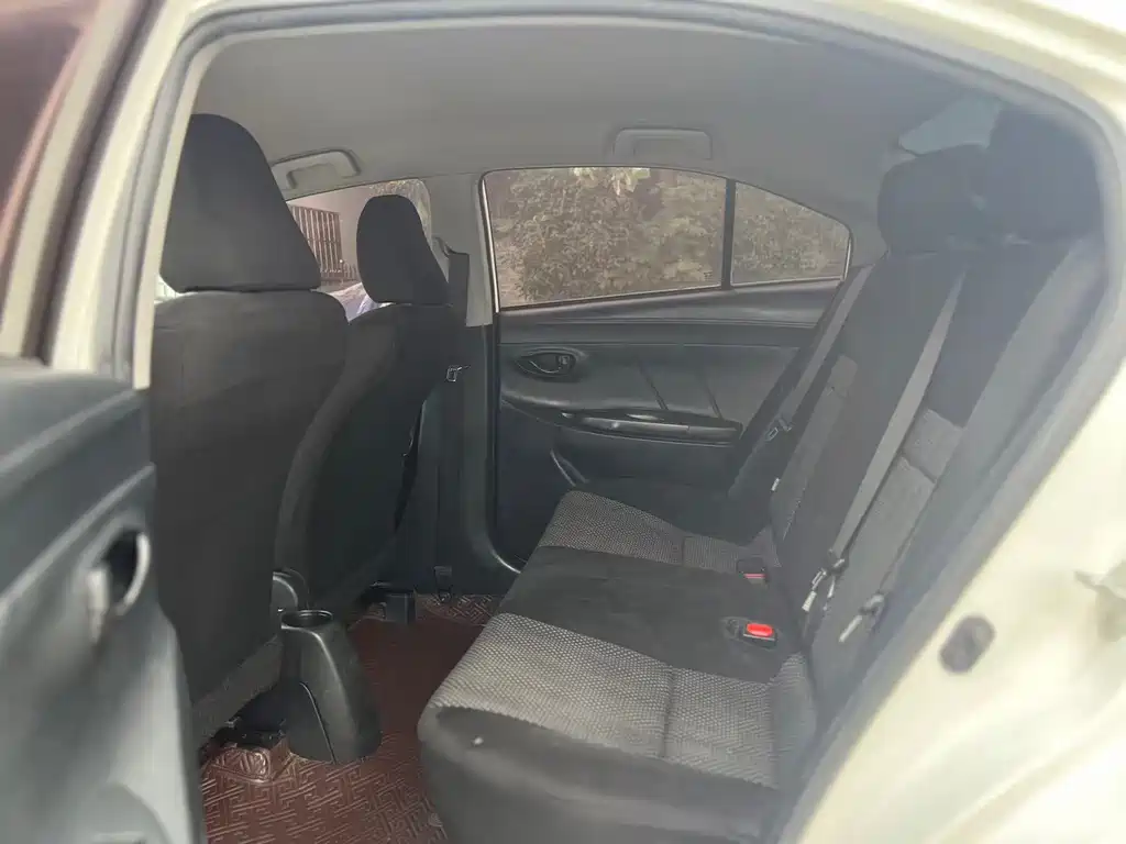 Toyota Vios — миниатюра 4