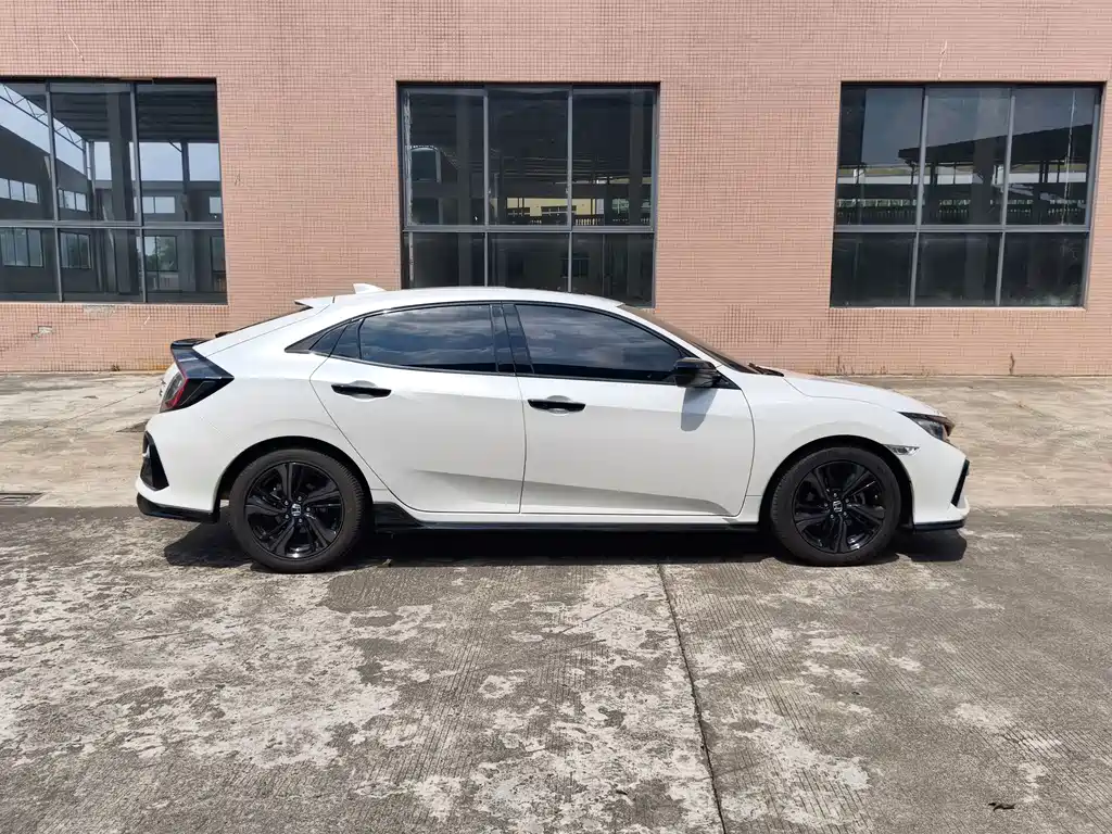 Honda Civic — миниатюра 5