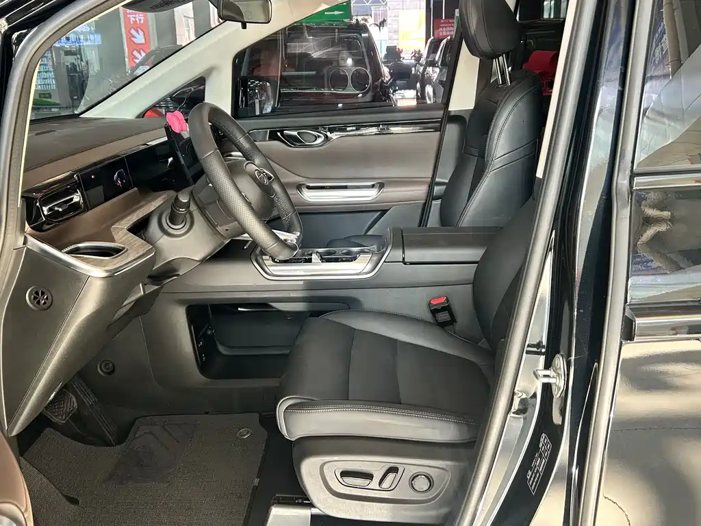 GAC Motor Trumpchi E8 — миниатюра 4
