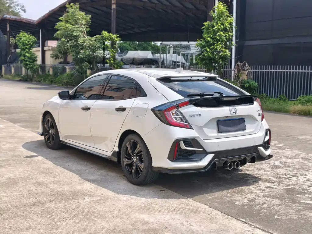 Honda Civic — миниатюра 8