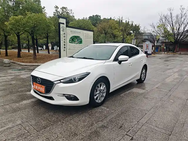mazda 3-angkesaila