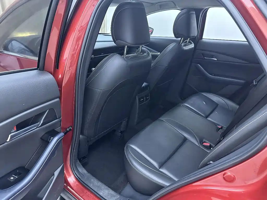 Mazda CX-30 — миниатюра 10
