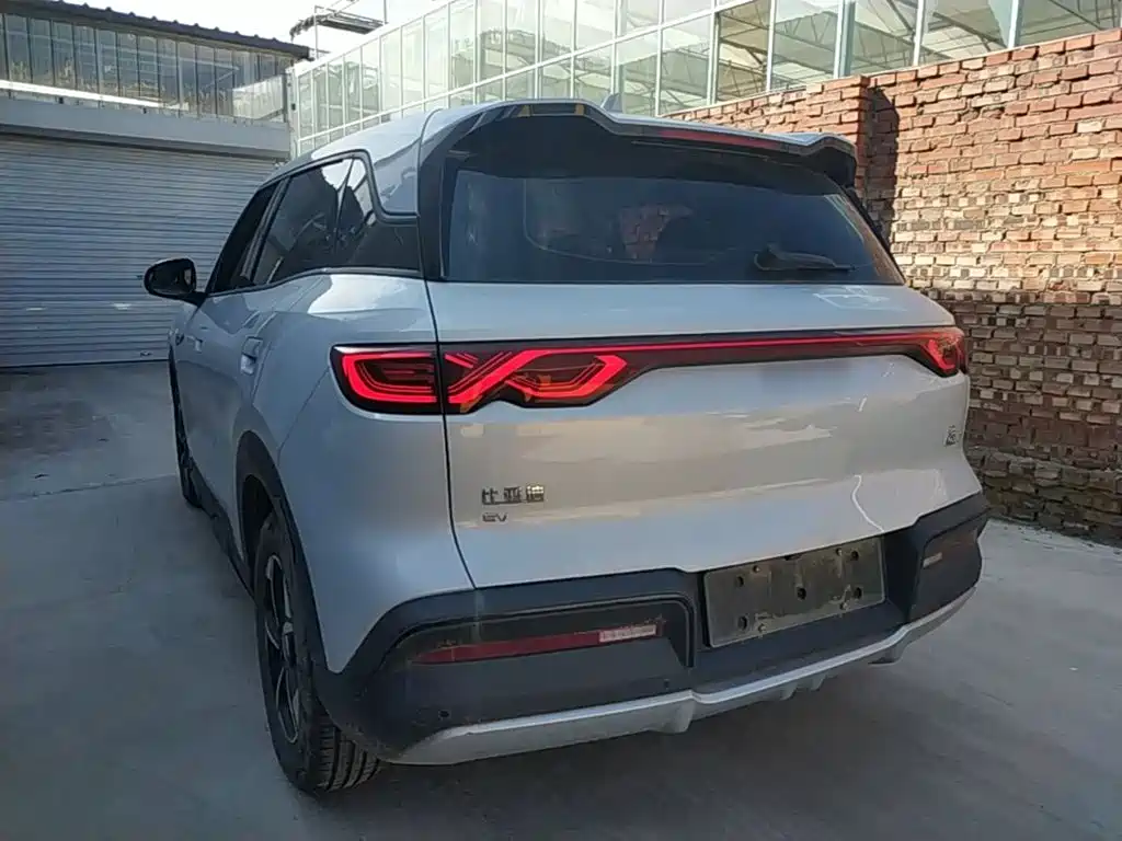 BYD Yuan UP — миниатюра 5