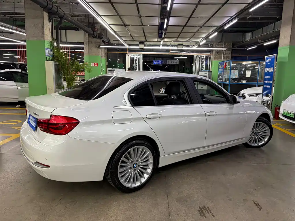 BMW 3 Series — миниатюра 4