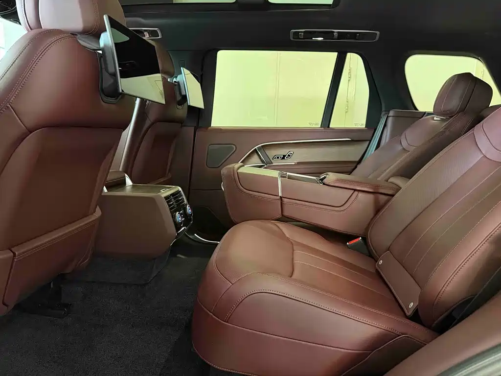 Land Rover Range Rover — миниатюра 16