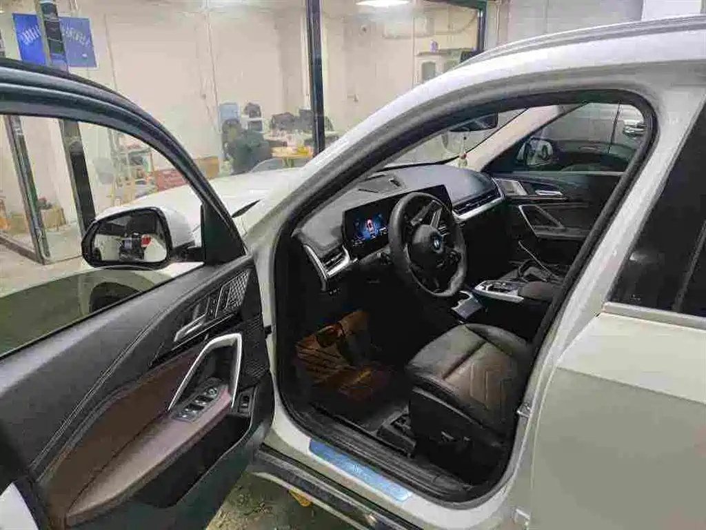 BMW X1 — миниатюра 5