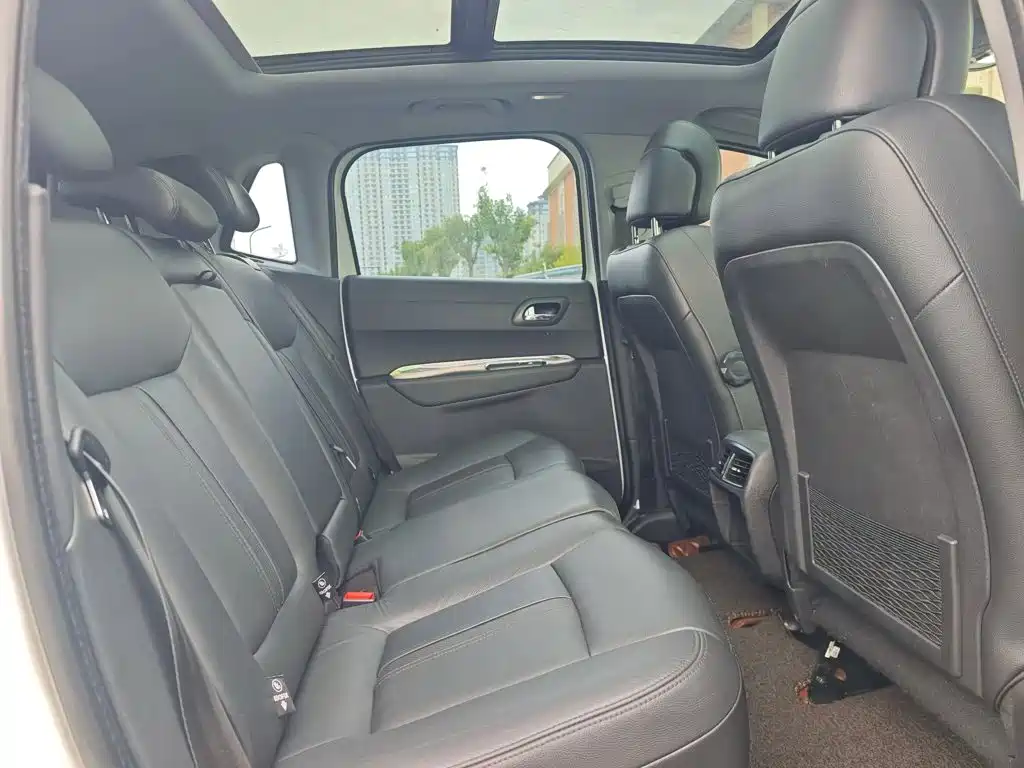 Peugeot 3008 — миниатюра 17