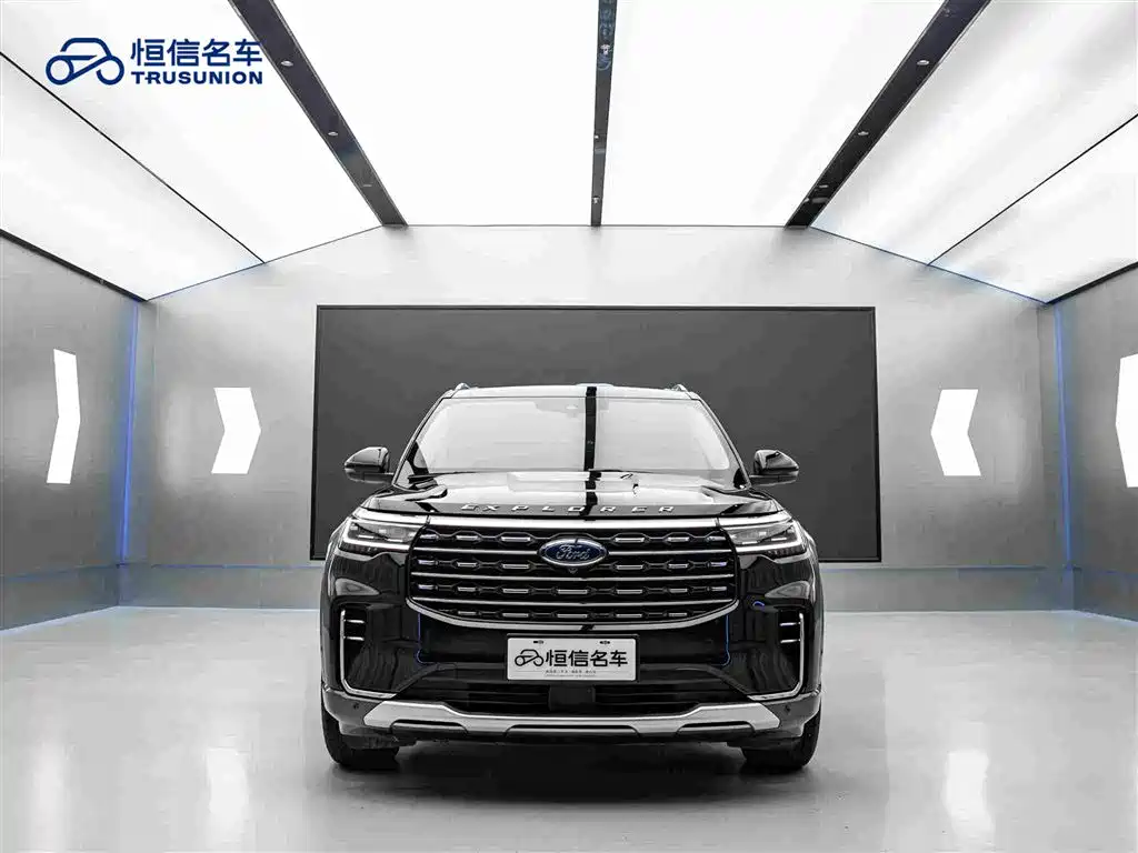 Ford Explorer — миниатюра 2