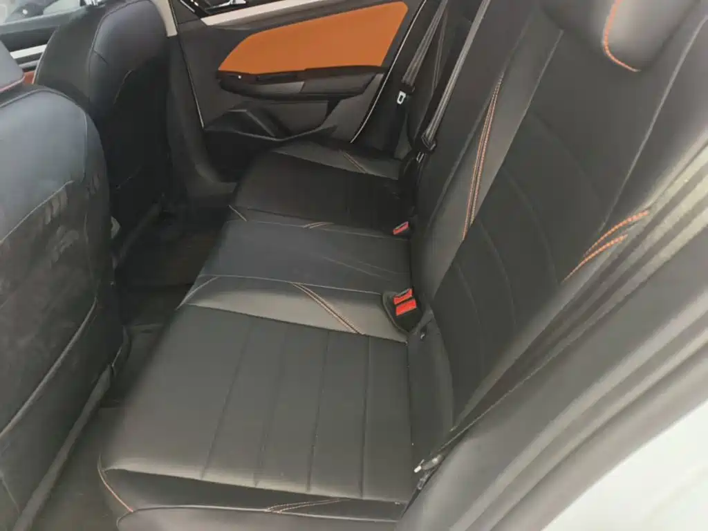 Volkswagen Bora — миниатюра 17