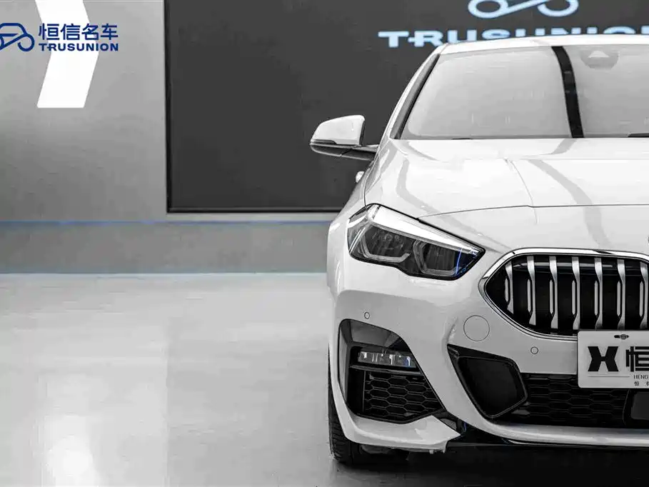 BMW 2 Series (Import) — миниатюра 8