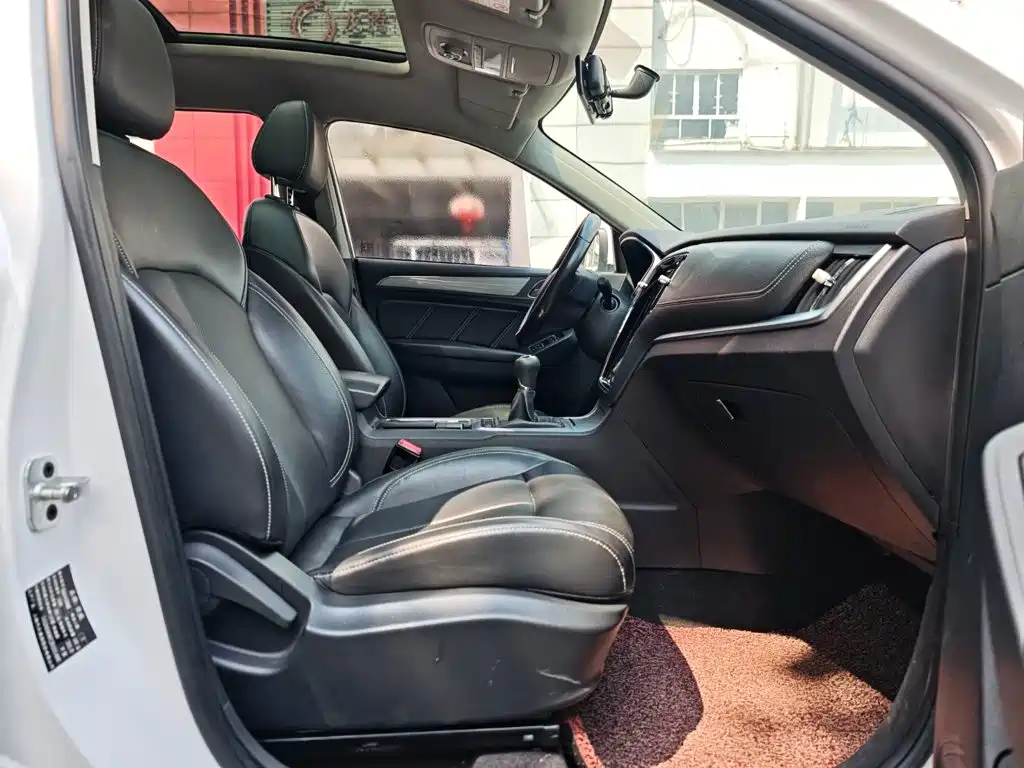 Roewe RX5 — миниатюра 21